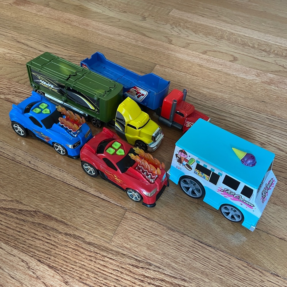 Bundle of 5 vehicles